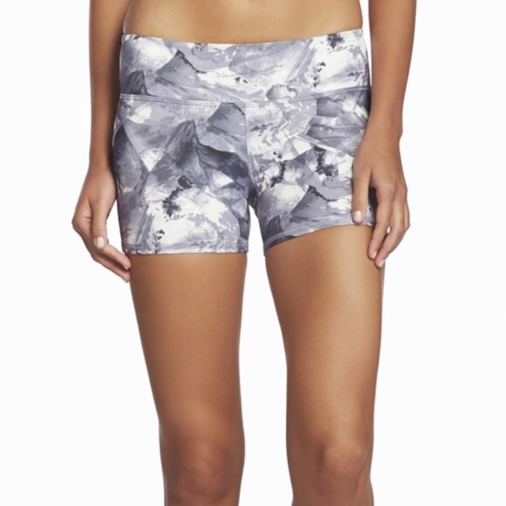 Fabletics Moro Bike Shorts Athletic Brush Stroke Mid Rise Purple Gray Small